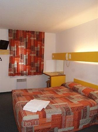 Quick Palace Paris Sud Otel Saint-Michel-sur-Orge Dış mekan fotoğraf